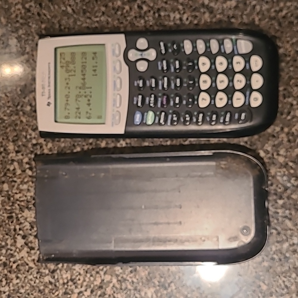 Texas Instruments TI-84 Plus calculator - Picture 3 of 7